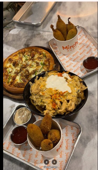 Chicken Tikka-licious Pizza
